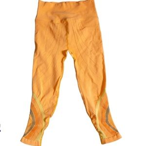 NWOT Rare Free People Movement Essence 7/8 Compression Leggings